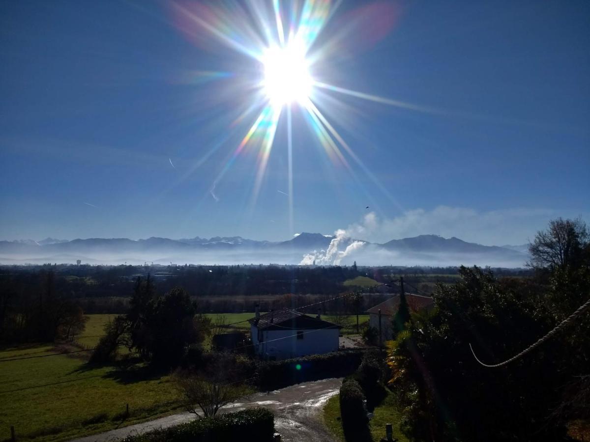 Pyrenees Vue Gite - Vues Fantastique, Parking Gratuit Sur Place & Piscine Saint Gaudens Bagian luar foto