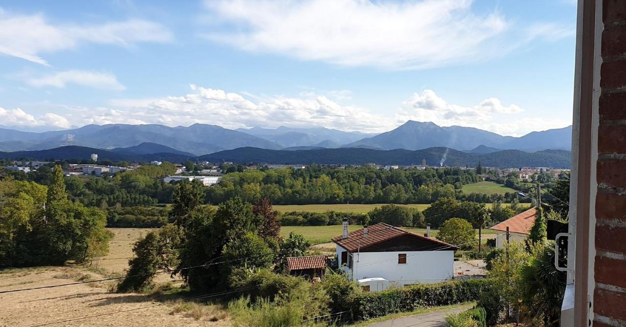 Pyrenees Vue Gite - Vues Fantastique, Parking Gratuit Sur Place & Piscine Saint Gaudens Bagian luar foto