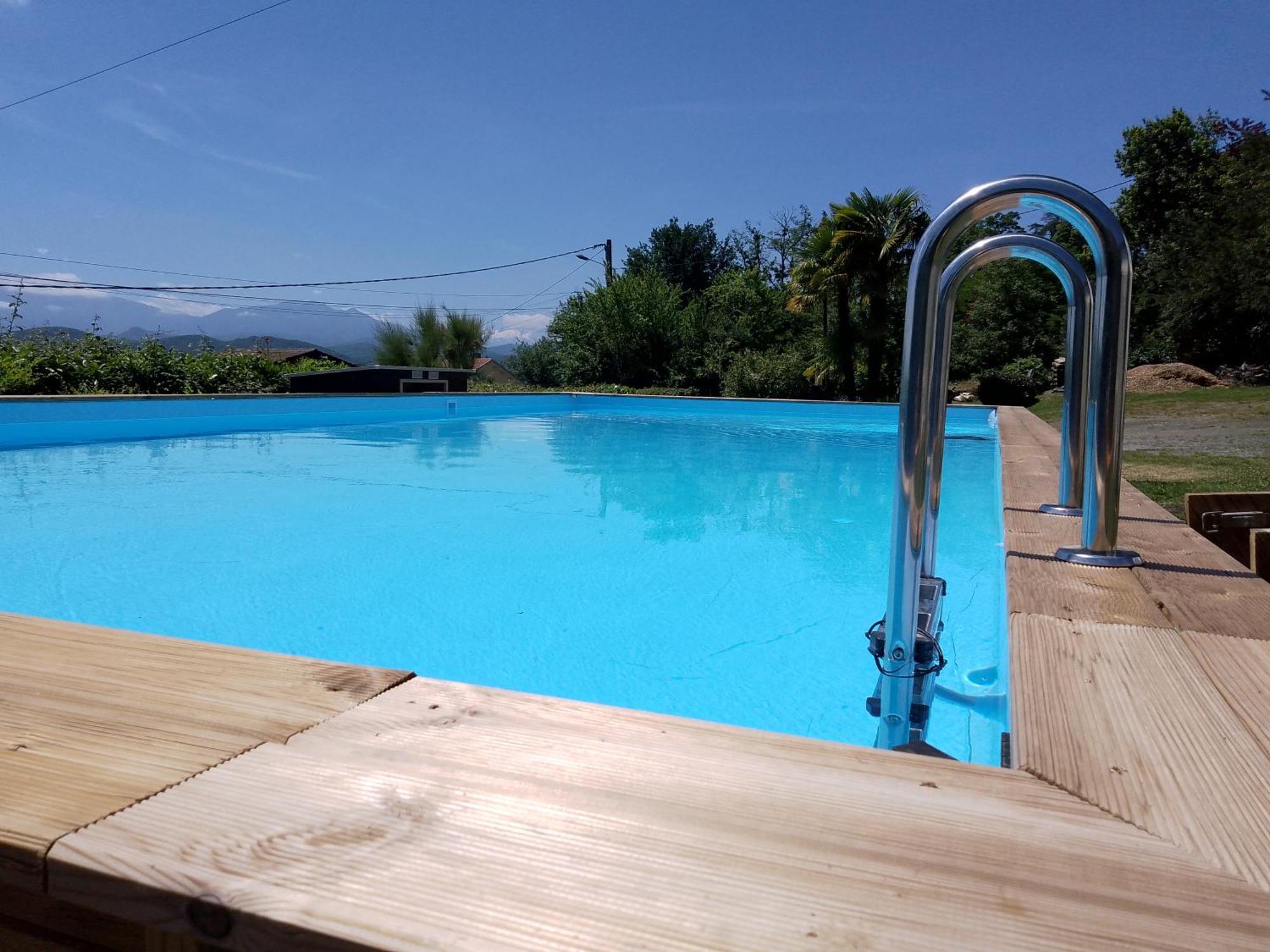 Pyrenees Vue Gite - Vues Fantastique, Parking Gratuit Sur Place & Piscine Saint Gaudens Bagian luar foto