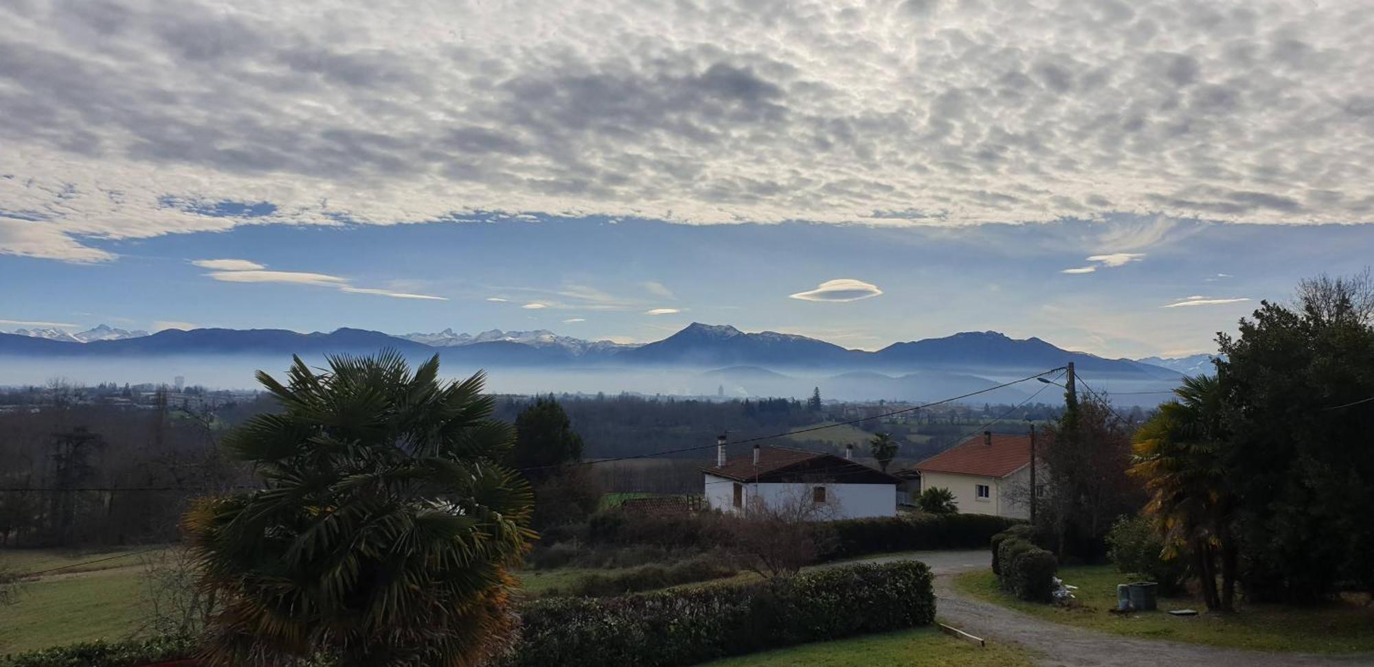 Pyrenees Vue Gite - Vues Fantastique, Parking Gratuit Sur Place & Piscine Saint Gaudens Bagian luar foto